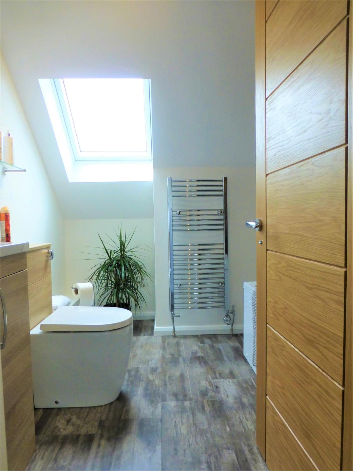Gerycastell Luxury Holiday Apartment With Stunning Views & Ev Station Point 카마던 외부 사진